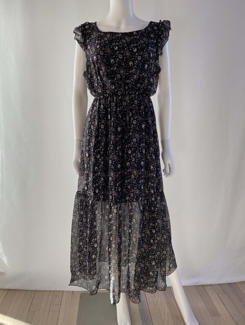 Elegant Black Floral Maxi Dress